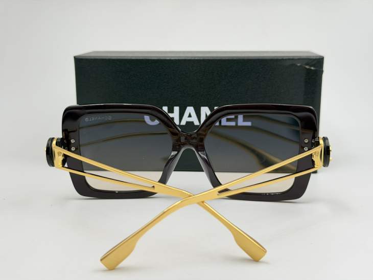 Picture of Chanel Sunglasses _SKUfw79278539fw